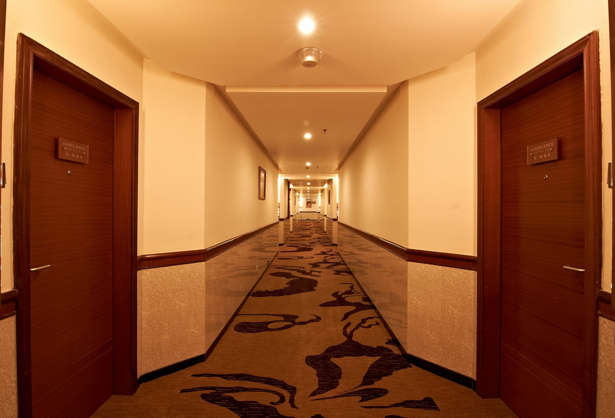 James Joyce Coffetel Hotel Guangzhou Shi Jing City Square Branch Eksteriør bilde