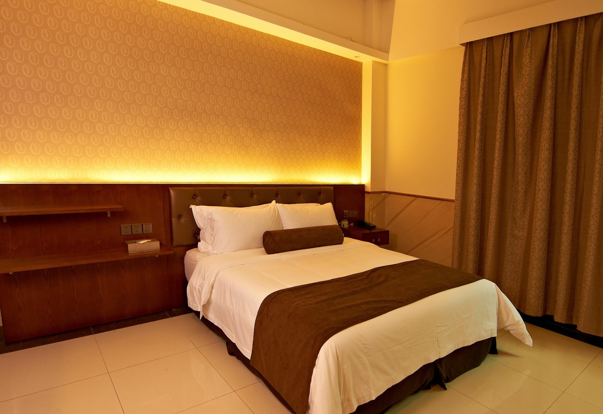 James Joyce Coffetel Hotel Guangzhou Shi Jing City Square Branch Eksteriør bilde